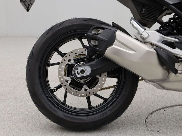 bmw - f-900-r