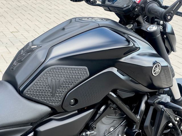 yamaha - mt-07-abs