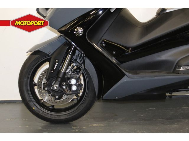 yamaha - tmax-tech-max-560