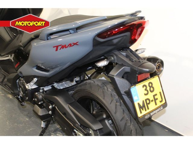 yamaha - tmax-tech-max-560