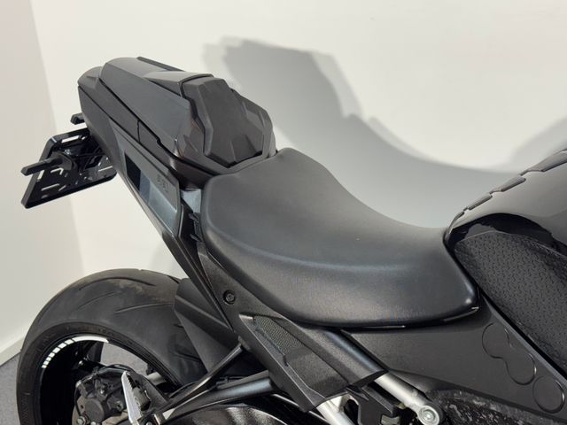 suzuki - gsx-s-1000-abs