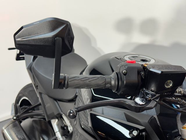 suzuki - gsx-s-1000-abs