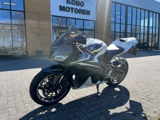 honda - cbr-600-rr