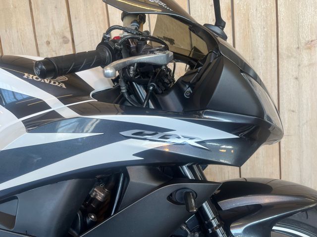 honda - cbr-600-rr
