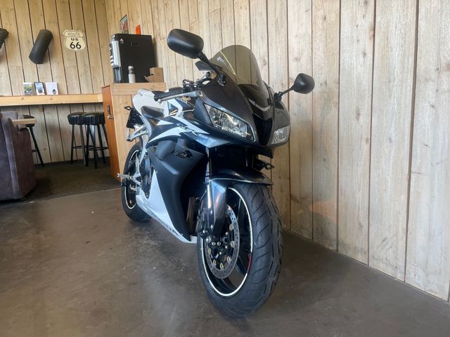 honda - cbr-600-rr