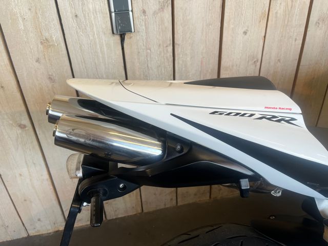 honda - cbr-600-rr