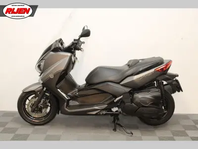 YAMAHA X MAX 400 TECH MAX – foto 3