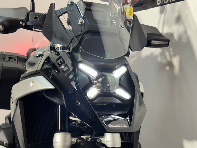 bmw - r-1300-gs-triple-black