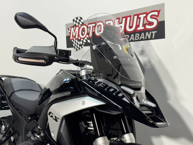 bmw - r-1300-gs-triple-black