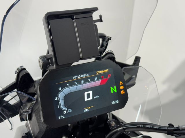 bmw - r-1300-gs-triple-black