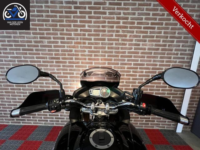 triumph - tiger-1050