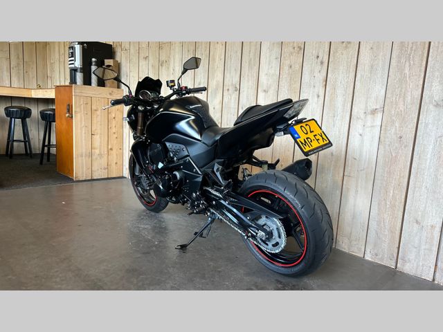kawasaki - z-750-r