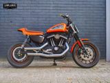 HARLEY-DAVIDSON SPORTSTER XL 883 R