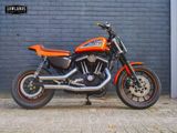 HARLEY-DAVIDSON SPORTSTER XL 883 R