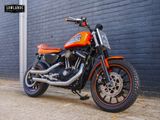 HARLEY-DAVIDSON SPORTSTER XL 883 R