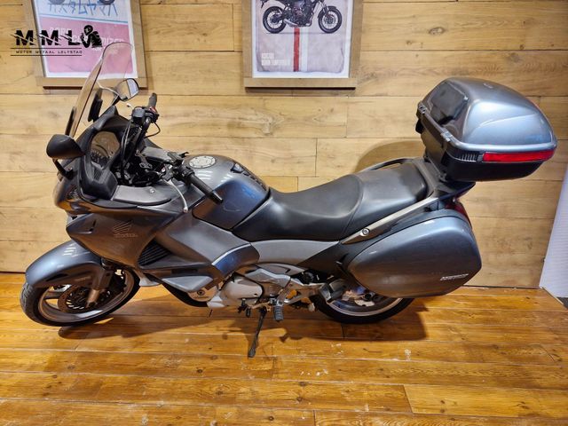 honda - nt-700-v-deauville-abs