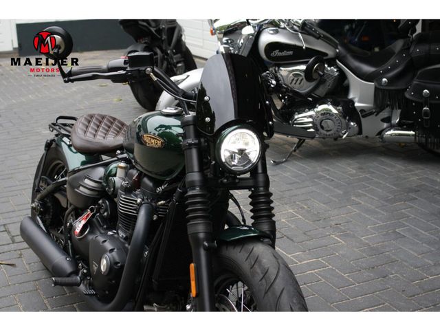 triumph - bonneville-bobber-black