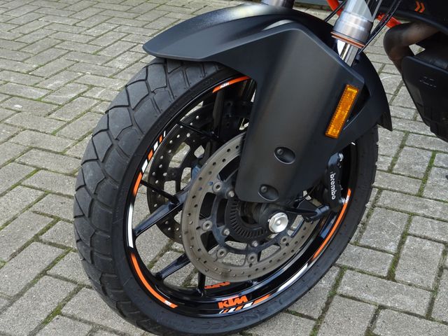 ktm - 1290-super-adventure-s