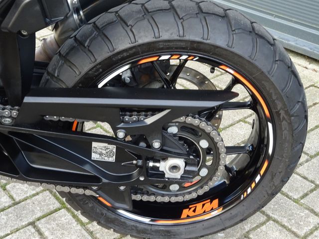 ktm - 1290-super-adventure-s