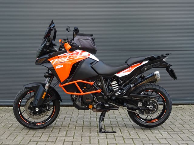 ktm - 1290-super-adventure-s