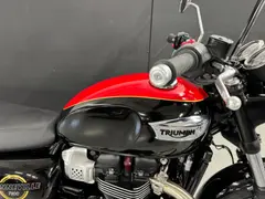 Triumph Bonneville T100 2026 nieuw – foto 2 van 9