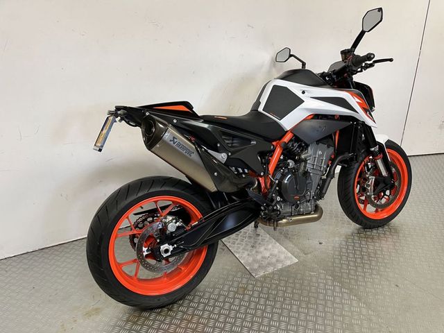 ktm - 890-duke-r