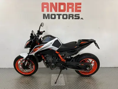 KTM 890 DUKE R – foto 4