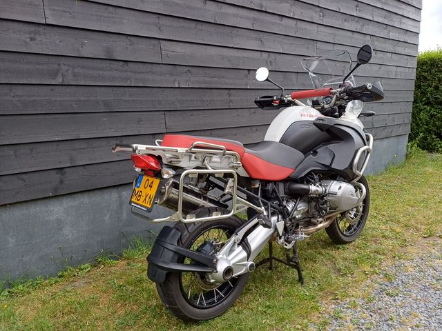 bmw - r-1200-gs-adventure