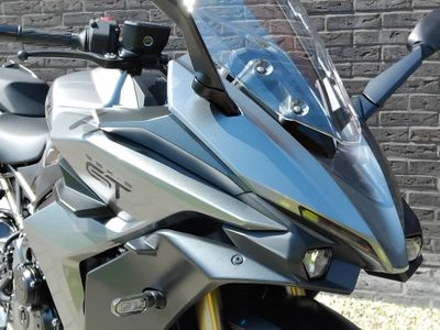 SUZUKI GSX-S 1000 GT – foto 2