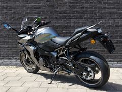 Suzuki GSX-S 1000 GT 2026 nieuw – foto 8 van 14