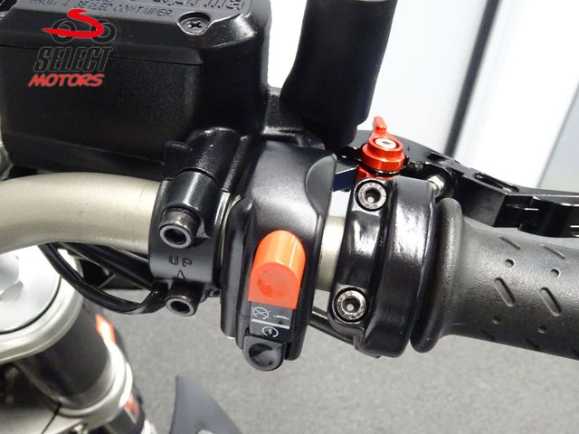 aprilia - sl-750-shiver