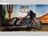 HARLEY-DAVIDSON STREET GLIDE SPECIAL FLHXS
