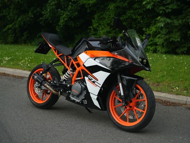ktm - rc-390