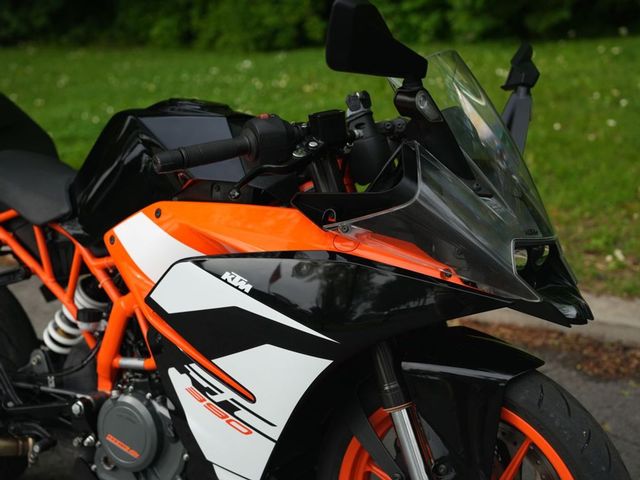 ktm - rc-390