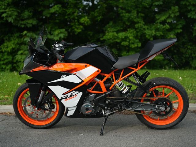 ktm - rc-390