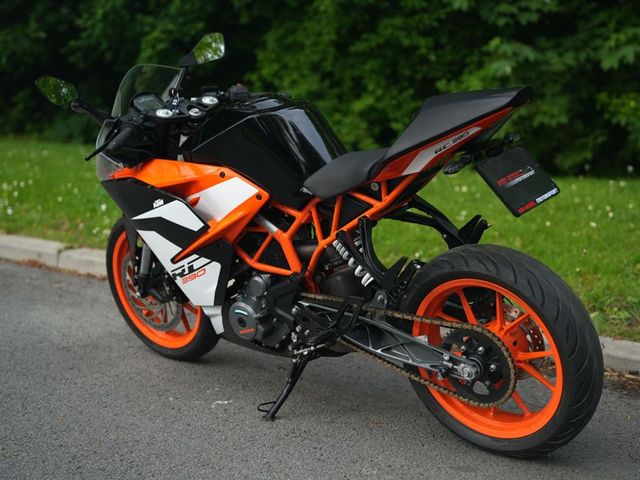 ktm - rc-390
