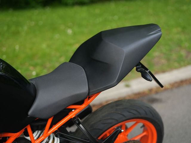 ktm - rc-390