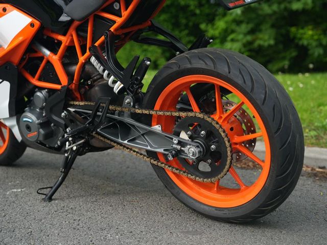 ktm - rc-390