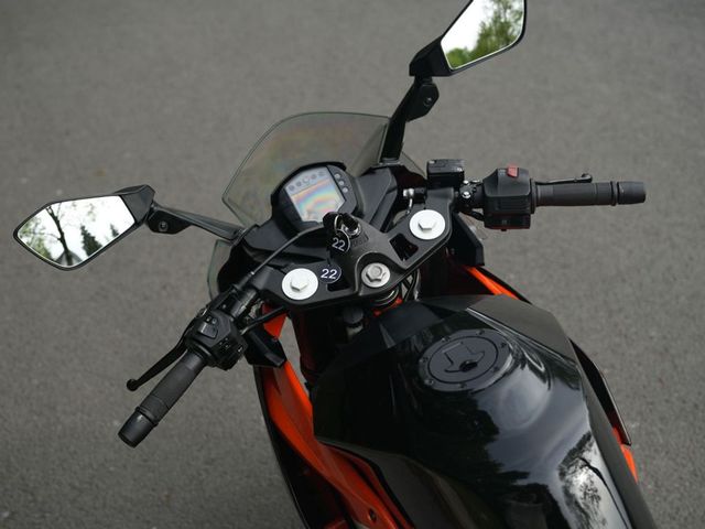 ktm - rc-390