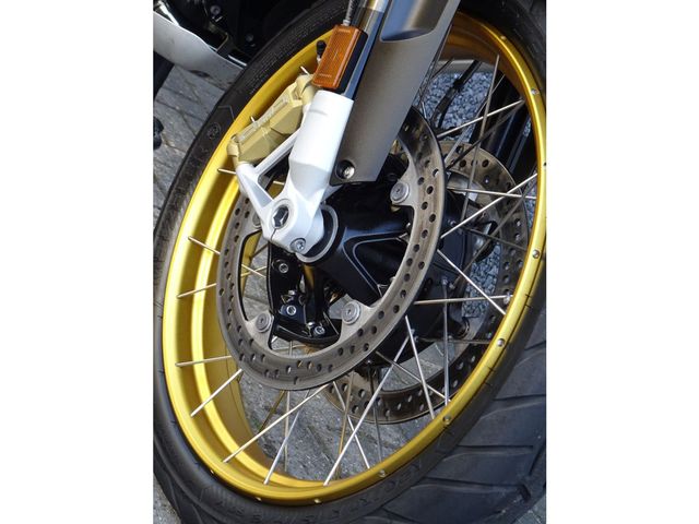 bmw - r-1250-gs-adventure