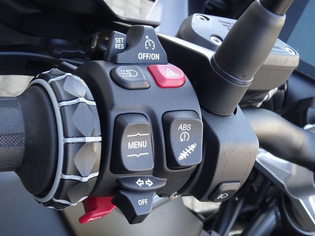 bmw - r-1250-gs-adventure