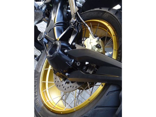 bmw - r-1250-gs-adventure