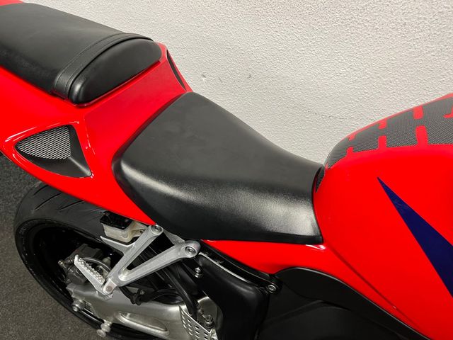 honda - cbr-1000-rr-fireblade