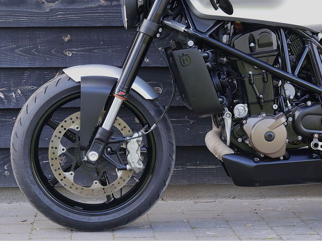 husqvarna - vitpilen-701