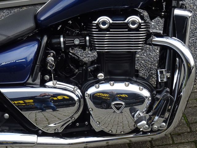 triumph - thunderbird
