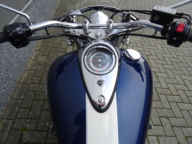 triumph - thunderbird