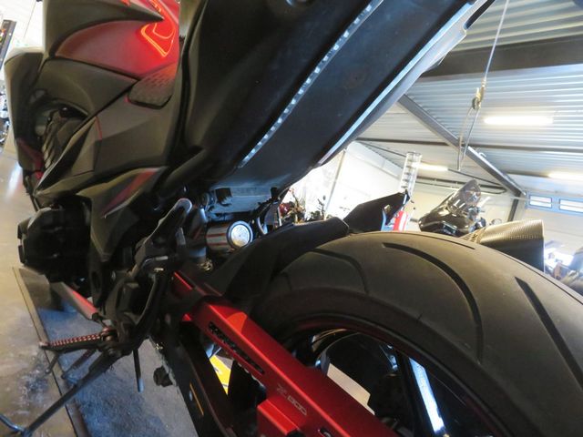 kawasaki - z-800-abs