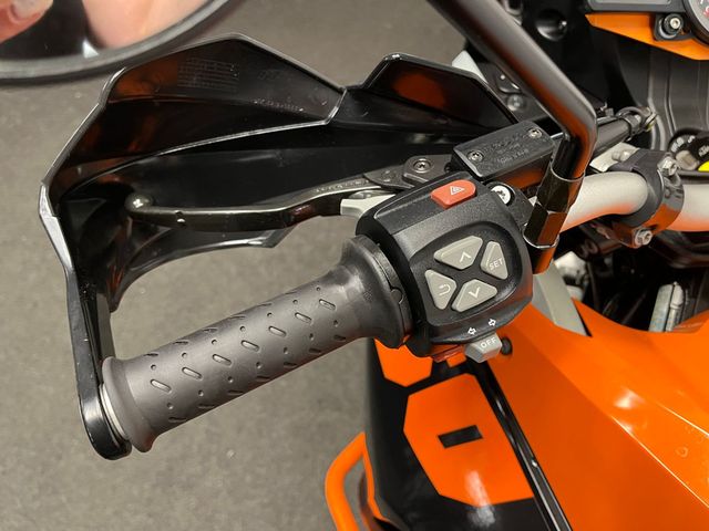 ktm - 1050-adventure