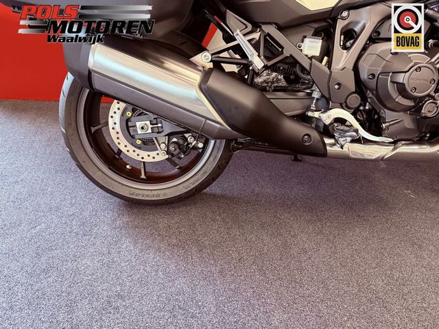 honda - nt-1100-dct