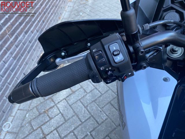 kawasaki - versys-1000-abs